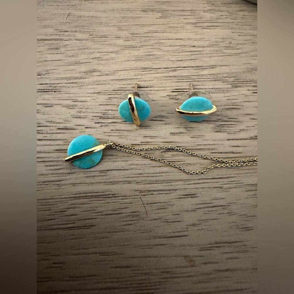Gorjana Brinn Turquoise disc pendant necklace and earrings